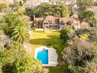 Foto 16 de VENTA | RESIDENCIA DE ESTILO  | ZONA GUEMES - MAR DEL PLATA |