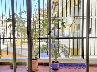 Foto 5 de VENTA Departamento -estilo LOFT Contrafr abierto 2 baños UNICO coch en alquiler