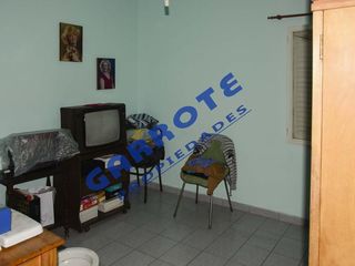 Foto 3 de Casa - Lomas de Zamora Oeste