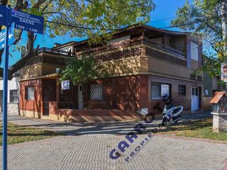 Foto 1 de Casa - Lomas de Zamora Oeste