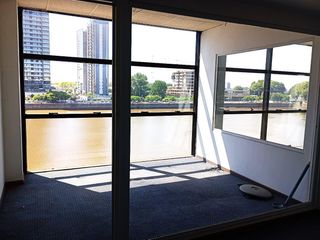 Foto 5 de Alquiler Oficina sobre AM Justo Puerto Madero DIQUE cocheras DOCK 16 RETASADO