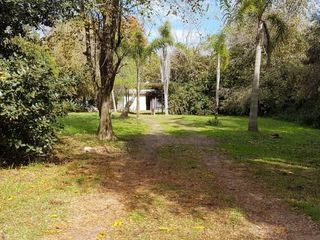Foto 1 de GRAN TERRENO A LA VENTA CON CASA