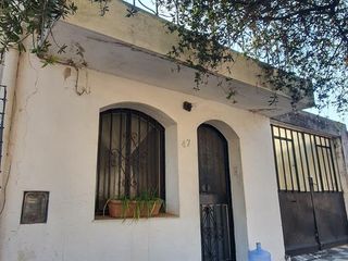 Foto 1 de SE VENDE casa en Rio Ceballos! A pocas cuadras del Centro!!