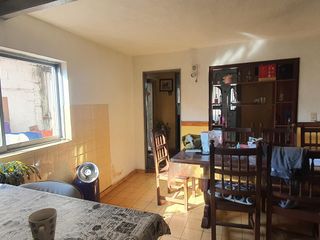 Foto 7 de SE VENDE casa en Rio Ceballos! A pocas cuadras del Centro!!