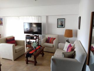 Foto 1 de DEPARTAMENTO TIPO PENTHOUSE 4 AMBIENTES CON TERRAZA Y PARRILLA