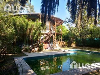 Foto 2 de VENTA | CASA  Estilo Rustico, c/Jardin y Pileta   2 Cabañas | La Bota