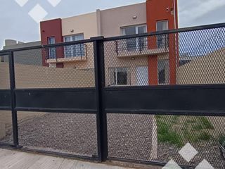 Foto 10 de En venta, dúplex de 2 dormitorios, B° Altos de Alberdi, Plottier.