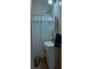Foto 11 de VENTA DE CASA CONFORTABLE CON QUINCHO Y PILETA, RIVADAVIA (CENTRO)