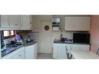 Foto 7 de VENTA DE CASA CONFORTABLE CON QUINCHO Y PILETA, RIVADAVIA (CENTRO)