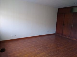 VENTA APARTAMENTO DÚPLEX EN GALERIAS