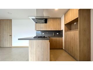 venta espectacular apartamento en las palmas con hermosa vista