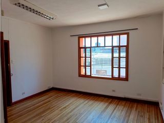 La Mariscal, Oficina en Renta, 120m2, 3 Ambientes