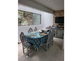 Foto 14 de Vendo  Apartamento  140 mts  Cerro Nutibara