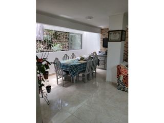 Foto 11 de Vendo  Apartamento  140 mts  Cerro Nutibara