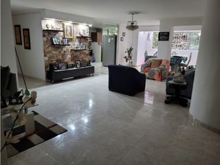 Foto 7 de Vendo  Apartamento  140 mts  Cerro Nutibara
