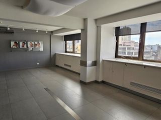 Foto 5 de Corrientes 800 - Alquiler de Oficina - Piso - 3 cocheras