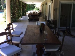 Foto 5 de Venta - Excelente casa sobre lote de 2200 m2 en La Emilia - VCO Propiedades