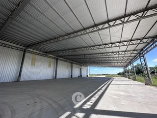 Foto 9 de Nave Industrial en Alquiler de 5150 m2. Zona Industrial de Zárate