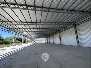 Foto 8 de Nave Industrial en Alquiler de 5150 m2. Zona Industrial de Zárate