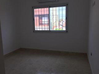 Foto 14 de DUPLEX 3 AMBIENTES A ESTRENAR ZONA SAN JUAN