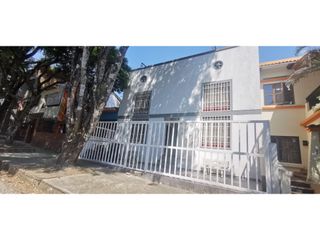 VENTA DE EDIFICIO DE APARTAESTUDIOS - BARRIO SAN FERNANDO