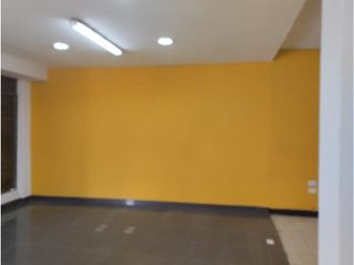 Foto 5 de La Pradera, Local Comercial en Renta, 140m2, 4 Ambientes.