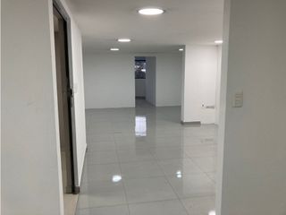 Foto 5 de La Magdalena, Oficina en Renta, 240m2, 7 Ambientes