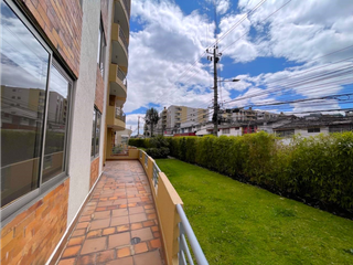 DEPARTAMENTO EN VENTA  3 HAB. PATIO BALCÓN -  AV. GRANADOS (SZ)