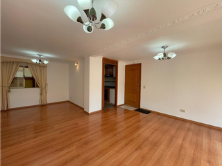 DEPARTAMENTO EN VENTA  3 HAB. PATIO BALCÓN -  AV. GRANADOS (SZ)