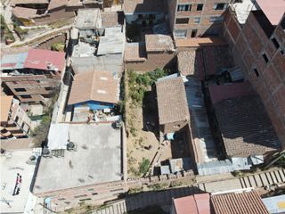 Foto 5 de VENDO LOTE 229 M2 APV MANZANARES AV COLLASUYO CUSCO PERÚ