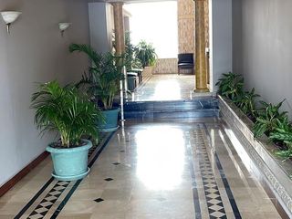 Foto 4 de HERMOSO DEPARTAMENTO EN VENTA, SECTOR URDESA