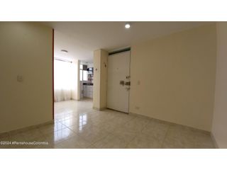 Apartamento en  Ciudad Verde RAH CO: 25-639