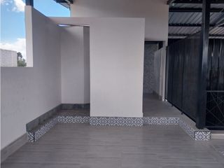Foto 14 de Puembo, Local Comercial en Renta, 275m2, 2 Ambientes