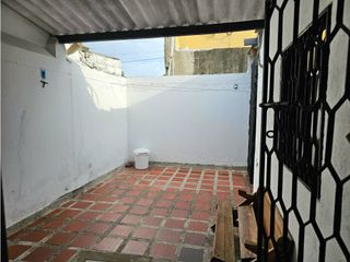 Arriendo Casa Amoblada en Gaira - Conjunto cerrado