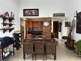 Foto 7 de VENTA de CASAS en LA MESA