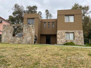 Foto 5 de CASA EN ALQUILER Y VENTA EN FINCAS DEL LAGO - MAROTO PROPIEDADES