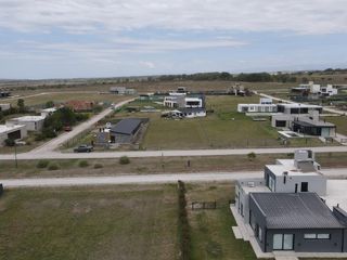 Foto 3 de Terreno en Venta Country Puerto del Aguila c/vista lago