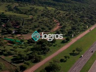 Foto 3 de Terreno / Lote en venta en Urbanizacion Cerrada LAS CAÑADAS, Acceso a Salta