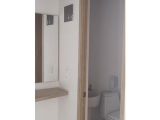 Foto 10 de VENTA OFICINA EN EXCLUSIVO CENTRO DE NEGOCIOS ALPES PEREIRA