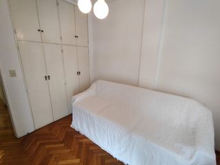 Foto 11 de Departamento de 5 ambientes en Venta en Almagro