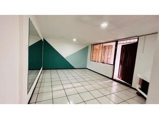 Foto 2 de La Y, Oficina en Renta, 65m2, 5 Ambientes