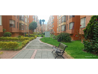 VENDO APARTAMENTO EN MODELIA OCCIDENTAL