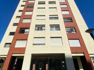 Foto 1 de Departamento en alquiler en Quilmes Este