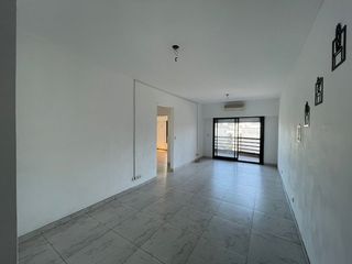 Foto 2 de Departamento en alquiler en Quilmes Este