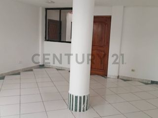 Foto 13 de Rento oficina 130m2  Av. Teniente Hugo Ortiz