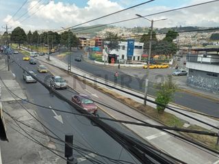 Foto 12 de Rento oficina 130m2  Av. Teniente Hugo Ortiz