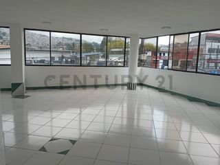 Foto 9 de Rento oficina 130m2  Av. Teniente Hugo Ortiz