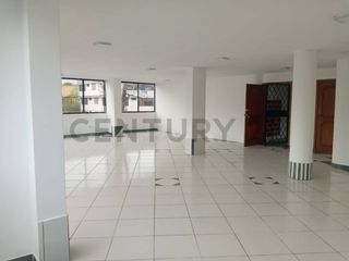 Foto 6 de Rento oficina 130m2  Av. Teniente Hugo Ortiz