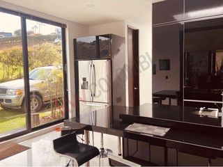 Foto 22 de VENDO GRANDIOSA CASA EN LA CALERA