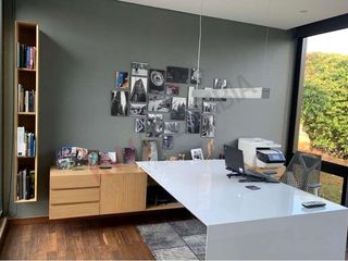 Foto 2 de VENDO CASA LA CALERA DISEÑO ÚNICO